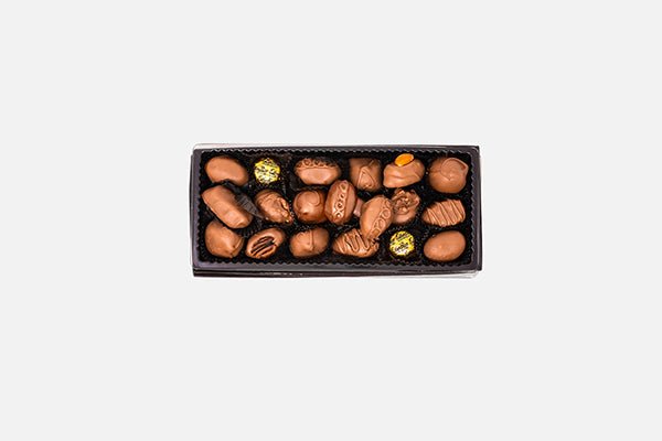 
                  
                    Assorted Chocolates - Milk - 8L - Esther Price Candies
                  
                